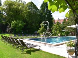 克鲁普菲客乐花园酒店，位于Eibiswald的酒店