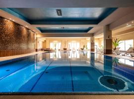 Dosłońce Resort Wellness & Farm，位于拉茨瓦维采的酒店