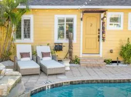 King Bed Step to Madeira Beach Heated Pool Private