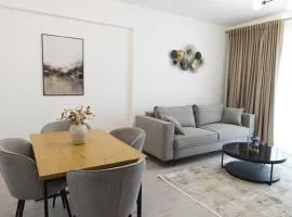 Chindia Lake Suite