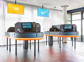 Hey Lou Hotel Monheim am Rhein，位于蒙海姆的酒店