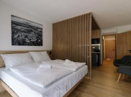 RELAX PARK Třeboň III，位于特热邦的酒店