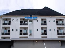 Victorian Bloom Hotel and Resort，位于Asaba International Airport的酒店
