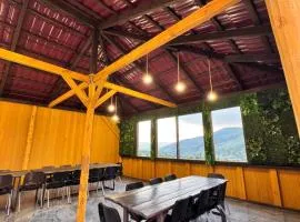 Kaghsi Summerhouse