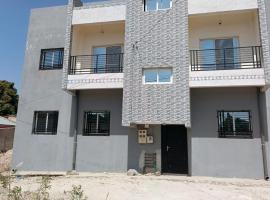 Ziguinchor Colobane，位于济金绍尔的酒店