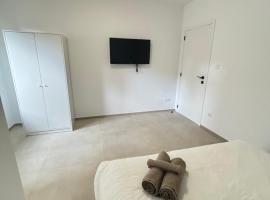 Luxury 2BR Apartment Heart of Mechelen，位于梅赫伦的酒店