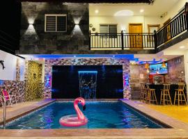 YelaMar House，位于Ciudadela Costa de Oro的酒店