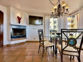 Puerto Nuevo Surf Villa Margarita 2BR with pool，位于Raulis的酒店
