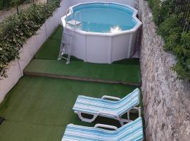 Casa rural "Garnacha de Borja" guest home，位于博尔哈的酒店
