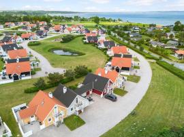 Three-Bedroom Holiday Home In Brenderup Fyn，位于布罗的酒店
