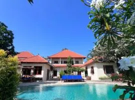 Beachfront Villa Jepun Segara