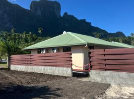 Bora Bora House Maha，位于波拉波拉的带停车场的酒店