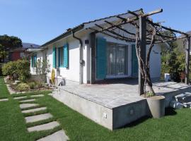 Casa Ermenegilda, 4,5-Zimmerhaus by HolAp SA，位于阿斯科纳的酒店