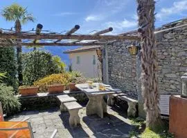 Rustico Luna by HolAp SA