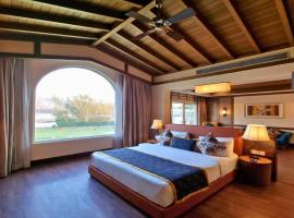 The Hridayesh Spa Wilderness Resort，位于加尔加的酒店