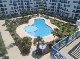 Martil Playa Haut standing，位于迈尔提勒的酒店