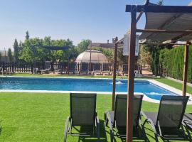 Alojamientos Casa Ruiz，位于Archivel的酒店
