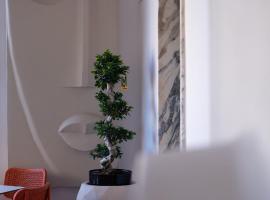 2115 Boutique Hostel，位于都拉斯的酒店