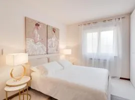 NEW! Ballerina Cappuccina - Patio, Netflix e Garage box