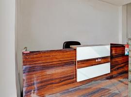 Hotel O Moon Sez，位于Auraiya的酒店