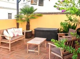 Luxury Rooftop - Space Maison Apartments
