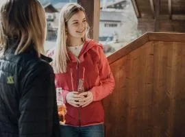 Dorfcafe Unken Hotelpension sWirtshaus im Dorf