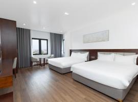Khách sạn Kim Đồng Hotel，位于Móng Cái的酒店