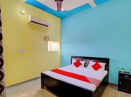Hotel O Midtown Guesthouse，位于Jhājhar的酒店