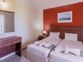 Hotel Alexiou，位于斯托米奥的酒店