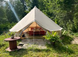 Glämping Jantsu talus，位于Pilka的酒店