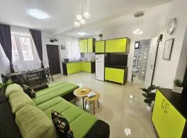 Downtown Old City Center Apartament - CAL1B