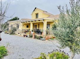 Cortijo Estrella，位于Benferri的酒店