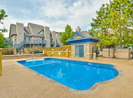 Condo 110 at North Creek Resort，位于蓝山的酒店