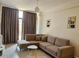 Gray Mirage Apartment near the beach