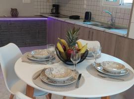 Sunny house，位于克雷马斯蒂的酒店