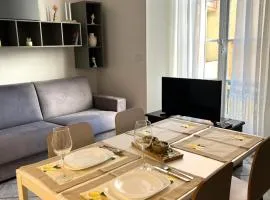 Exclusive apartment by sea near Monaco for 3 people W Lan Kitchen Bedroom