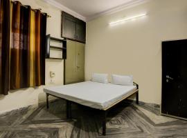 Hotel O Aanjaney Residency，位于科塔的酒店