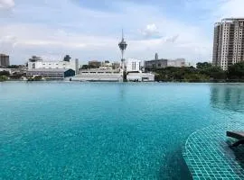 D'Aman Infinity Pool Homestay 01