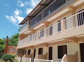 Casa-de Aplaya，位于加桑的带停车场的酒店