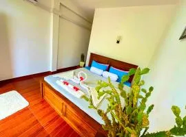 ELLA Ceylan Crest Hotel
