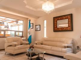 Hotel Casa Blanca Inn，位于Estación Pamplona的酒店