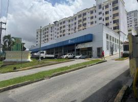 APARTAMENTO 3 habitaciones y piscina a solo 15 minutos del aeropuerto，位于巴拿马城的酒店