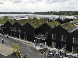 Hotel Melfarhus，位于米泽尔法特的酒店