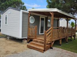 Mobil home camping Marisol toreilles，位于托尔雷莱的酒店