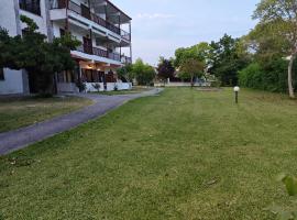 Sun And Roses Siviri，位于希维利的酒店