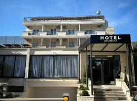 Hotel Mondo，位于布德瓦的酒店