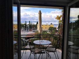 Apartments Trstenica，位于奥瑞比克的酒店