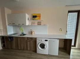 Равда Аполон 9