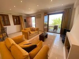 Stunning 2 bedroom home with panoramic views