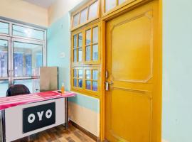 Hotel O SS GRAND，位于Manwān的酒店